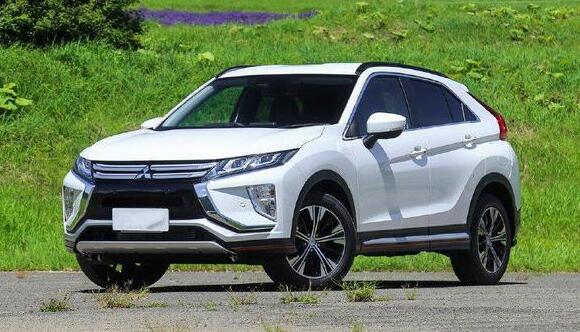 三菱suv2018年最新款，节油、耐用日系车就是这么豪华