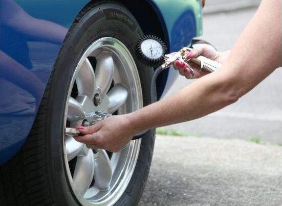 汽车胎压多少合适，不同行车状态下的胎压需求详解