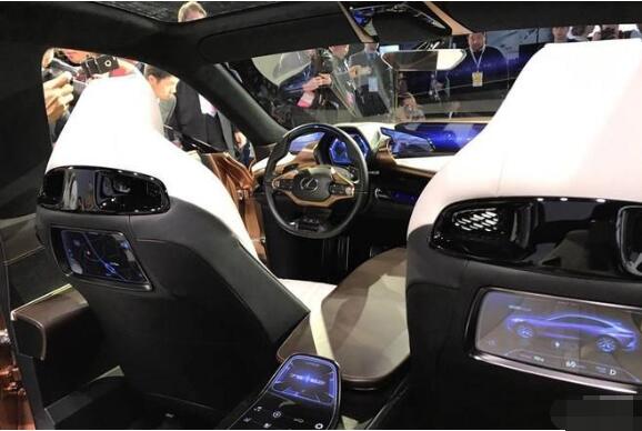 雷克萨斯新车型对标兰博基尼Urus，新款SUV高性能科幻体验