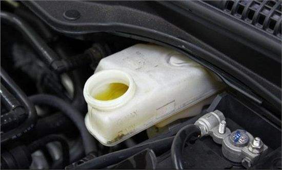换刹车油多久 用多久刹车油需要更换