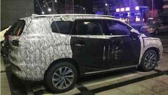 2019年将上市的7座mpv，吉利全新VF12测试谍照曝光