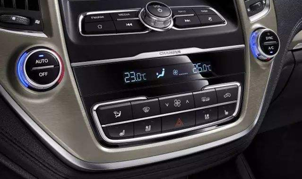 汽车空调auto怎么用 自动调节保持车内恒温给你舒适驾乘环境