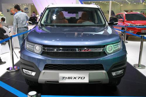 力帆X70质量怎么样 质量过关简洁大气的小型suv