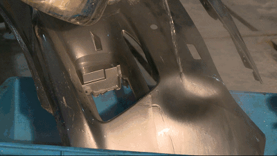 无痕修复汽车凹陷的方法，热水和马桶搋子只能修复微凹陷