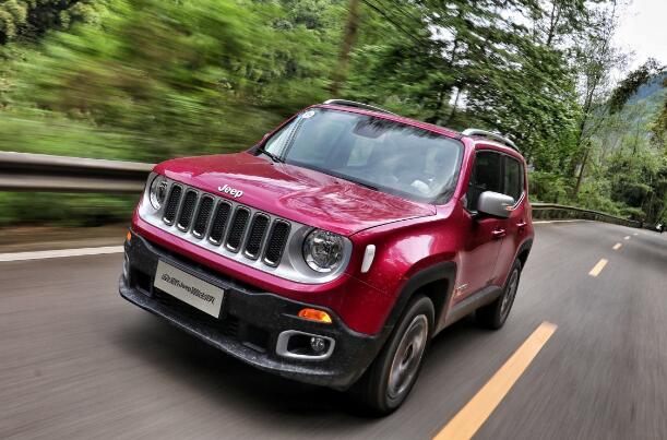 JEEP自由侠维修保养 保养价格在两千元左右