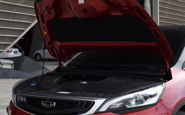 吉利帝豪GS新车型上市 配置升级动力采用1.4T+CVT售价10.78万
