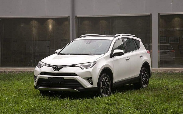 新款丰田suv12万左右的车上市 定价仅14万起售