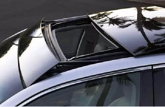 汽车天窗漏水 汽车天窗漏水是什么原因