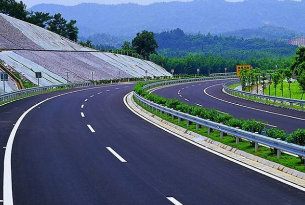 高速公路收费标准 高速如何免费通行