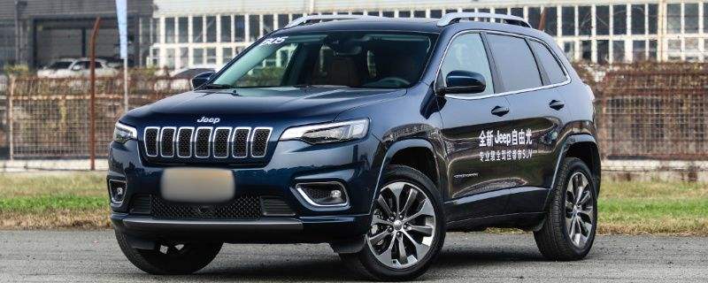 cherokee是jeep哪款