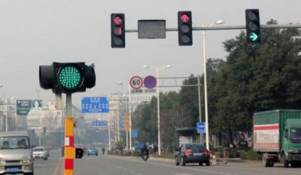 交通信号灯有几种类型
