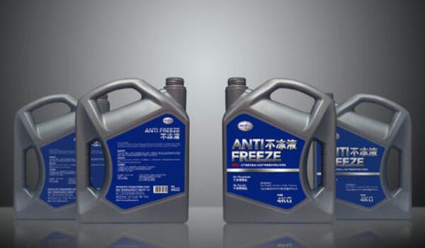 防冻液价格多少钱一桶 原车防冻液能用几年（一般两年）