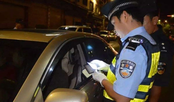 驾驶证可以提前换证吗