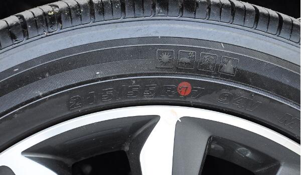汽车轮胎规格怎么看 轮胎型号含义