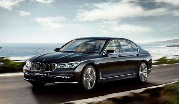 bmw7系价格表 bmw7系落地价多少钱（最低落地价79.37万）