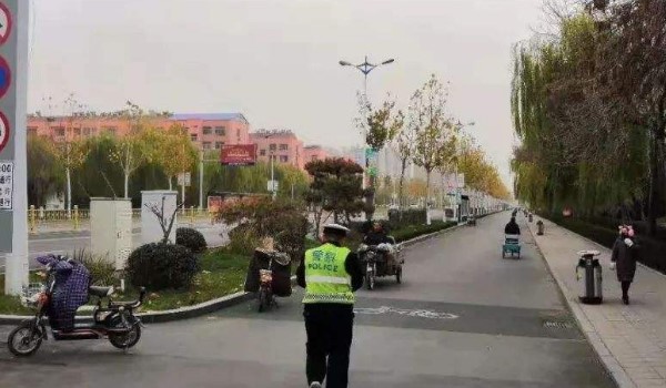 逆行是掉头还是继续开