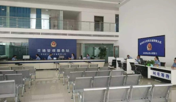 新车上牌需要哪些证件