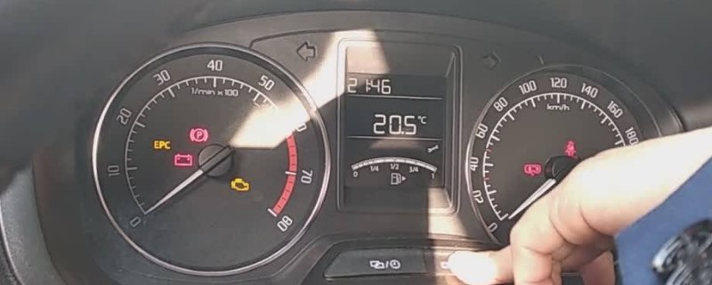 朗逸1.6保养灯归零方法