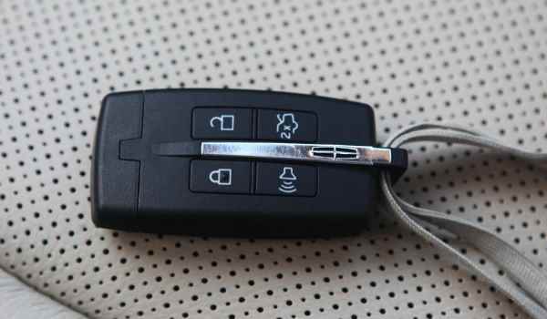 汽车遥控钥匙频繁没电
