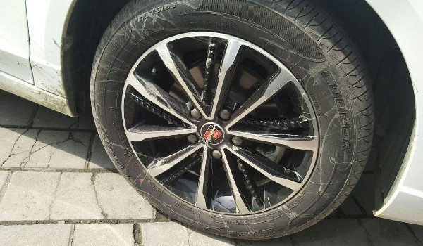 荣威i5轮胎品牌及型号 195/65 r15米其林轮胎