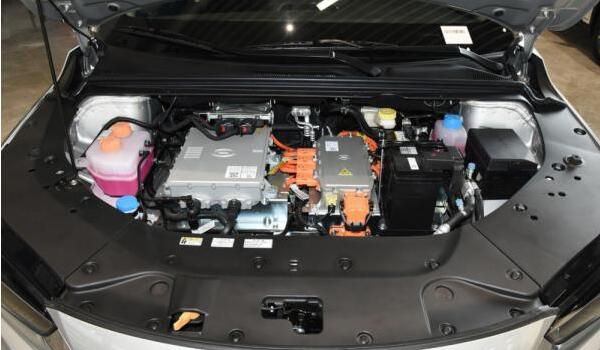 宏光mini电动汽车质量怎么样 电池防护硬核/主被动安全装备丰富（安全质量令用户放心）