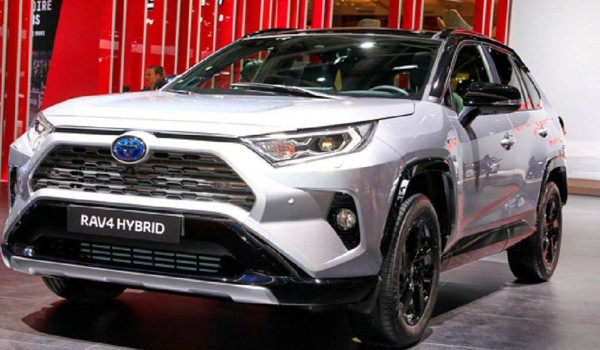 威兰达和RAV4哪个好 RAV4配置丰富(威兰达驾乘舒适高)