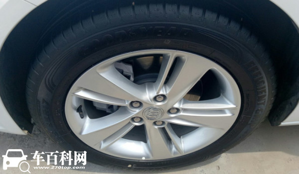 别克君威轮胎什么型号 君威轮胎规格型号(245/45 r18)