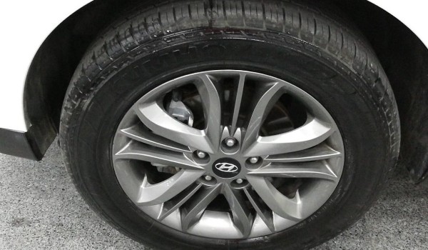 现代ix35轮胎型号 现代ix35轮胎尺寸是多少(225/60 r17)