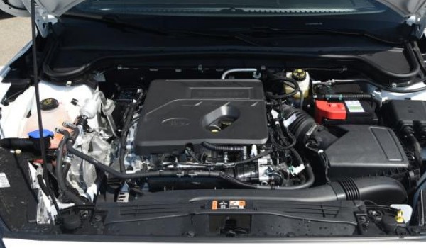 福特锐际是几缸发动机 福特锐际排量多大(2.0T四缸发动机)