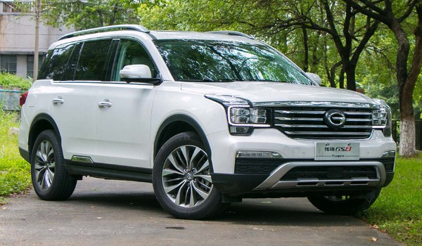 传祺gs8属于什么级别 定位中型suv(车身长达5米)