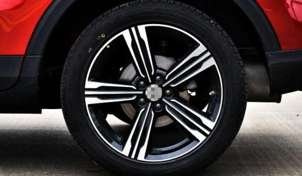 名爵zs的轮胎型号 名爵zs轮胎型号规格(215/55 r17)