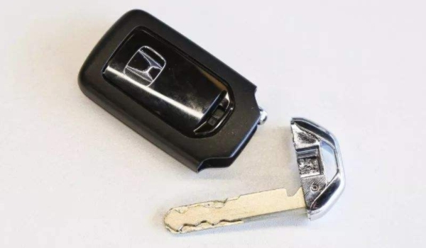 汽车钥匙换电池后需要匹配吗