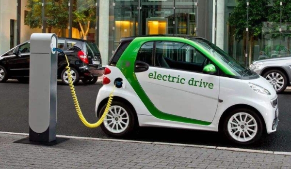 家用电可以充新能源汽车吗