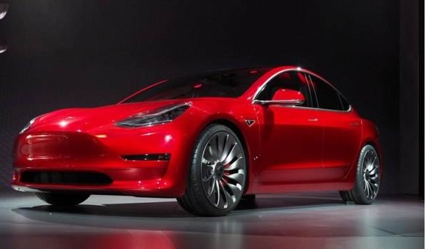 特斯拉model 3二手车价格 特斯拉model 3保值率怎么样（前三年保值率57%）