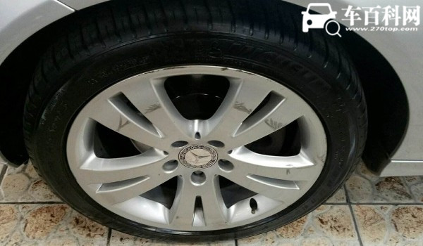 奔驰c级轮胎尺寸 奔驰c级轮胎型号(225/45 r18)