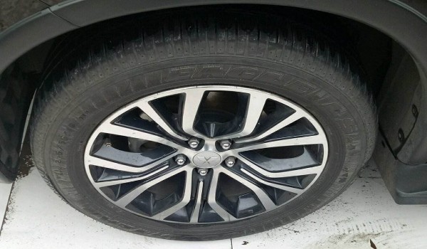 三菱欧蓝德2021新款轮胎尺寸 欧蓝德轮胎型号(225/55 r18)