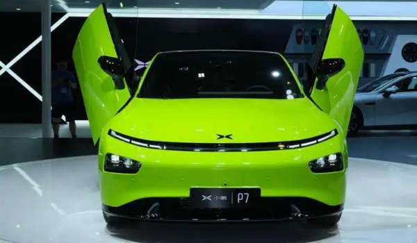 小鹏p7电动汽车价格及图片 2021款小鹏p7仅售22万(分期首付6万)