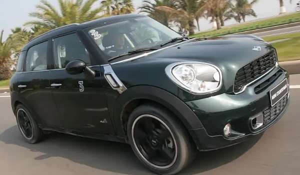 mini countryman发动机怎么样 mini countryman是几缸发动机（1.5T三缸和2.0四缸两种结构）