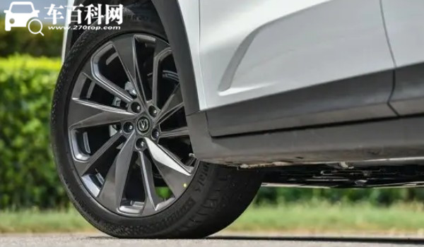 长安uni-v轮胎型号多少 轮胎型号为235/45 r18