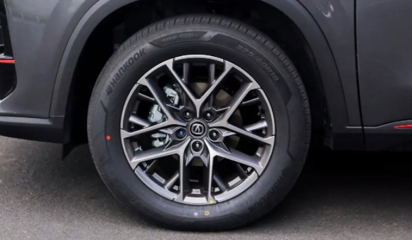 长安CS75 PLUS轮胎什么型号 型号是225/60R18和225/55R19