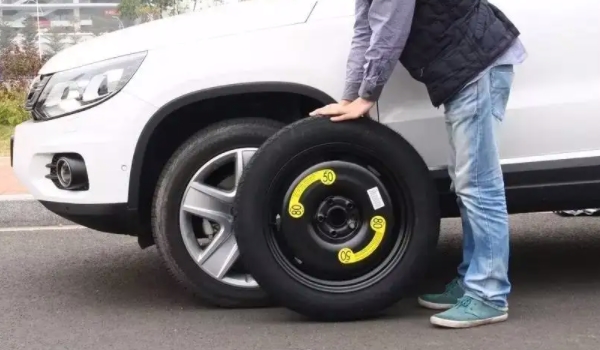 备胎是否可以长时间使用 要根据车辆的备胎型号来进行区分