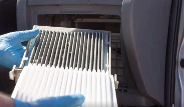 车辆空调AC是什么意思 打开车辆制冷系统（带来舒适的乘车感受）