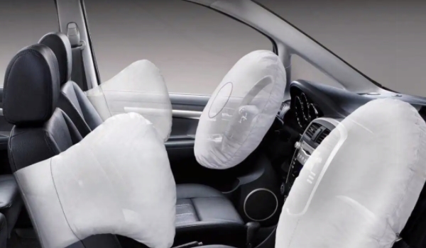 一汽丰田凌放HARRIER安全气囊的作用 有效保护车内人员安全（使用6气囊）