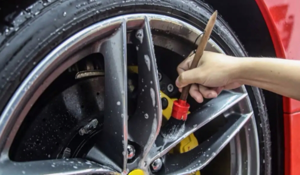 长城汽车哈弗H6的轮胎品牌是什么 使用的是韩泰品牌轮胎（使用效果好）