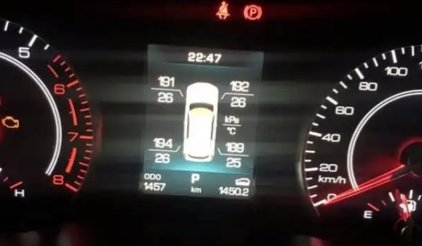 长城汽车哈弗M6匹配了胎压显示功能 使用了胎压显示功能（安全保护性好）
