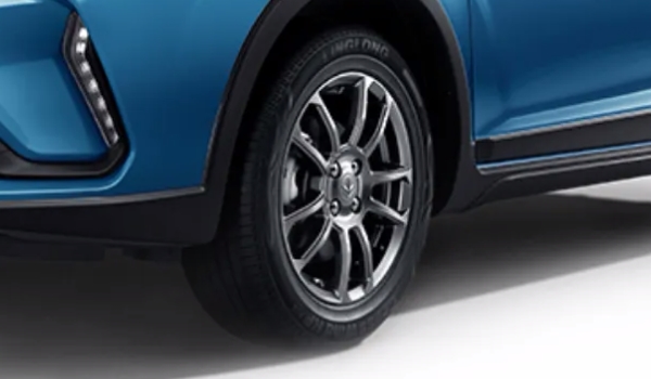 睿蓝汽车X30PRO的轮胎什么时候更换 三年时间更换一次（保证行驶安全性）
