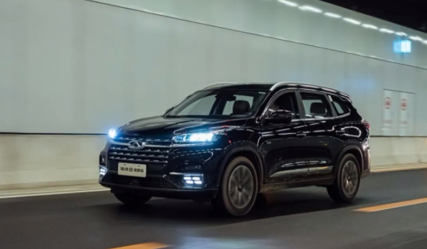 国产suv7座报价及图片 瑞虎8车型7座版本新车售价14.88万