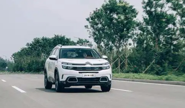 天逸 C5 AIRCROSS新能源报价及图片 新款车型仅售23.17 万（全款落地24.08万）