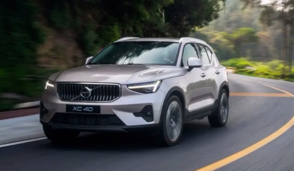 沃尔沃XC40最便宜的多少钱 沃尔沃XC40最便宜的26.98万元