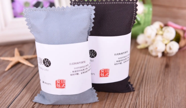 竹炭包能使用多久 可以使用6个月左右时间（可替换使用）